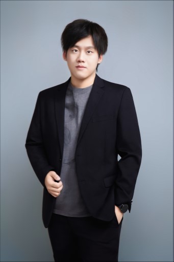 李佑铭